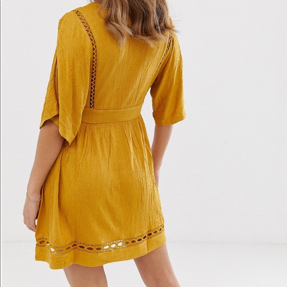 V-neck mustard dress - Picture 2 of 6